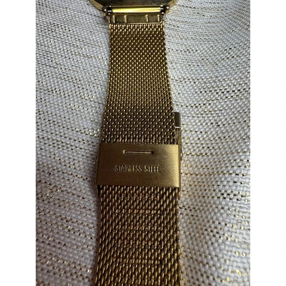 Phste watch